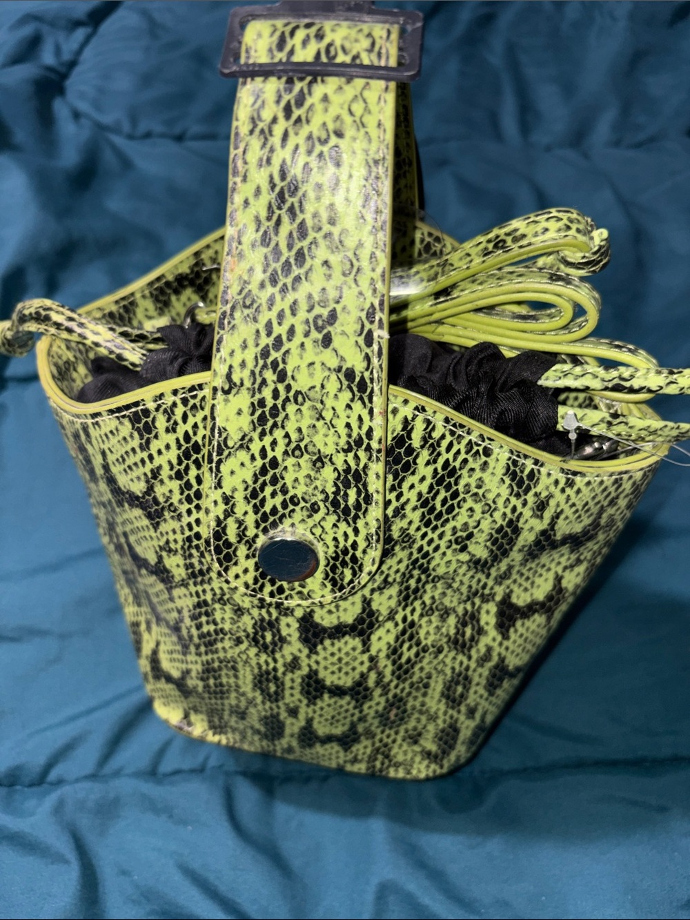 No Boundaries- Neon Green Snakeskin-Print Bucket Bag - Strap & Drawstring